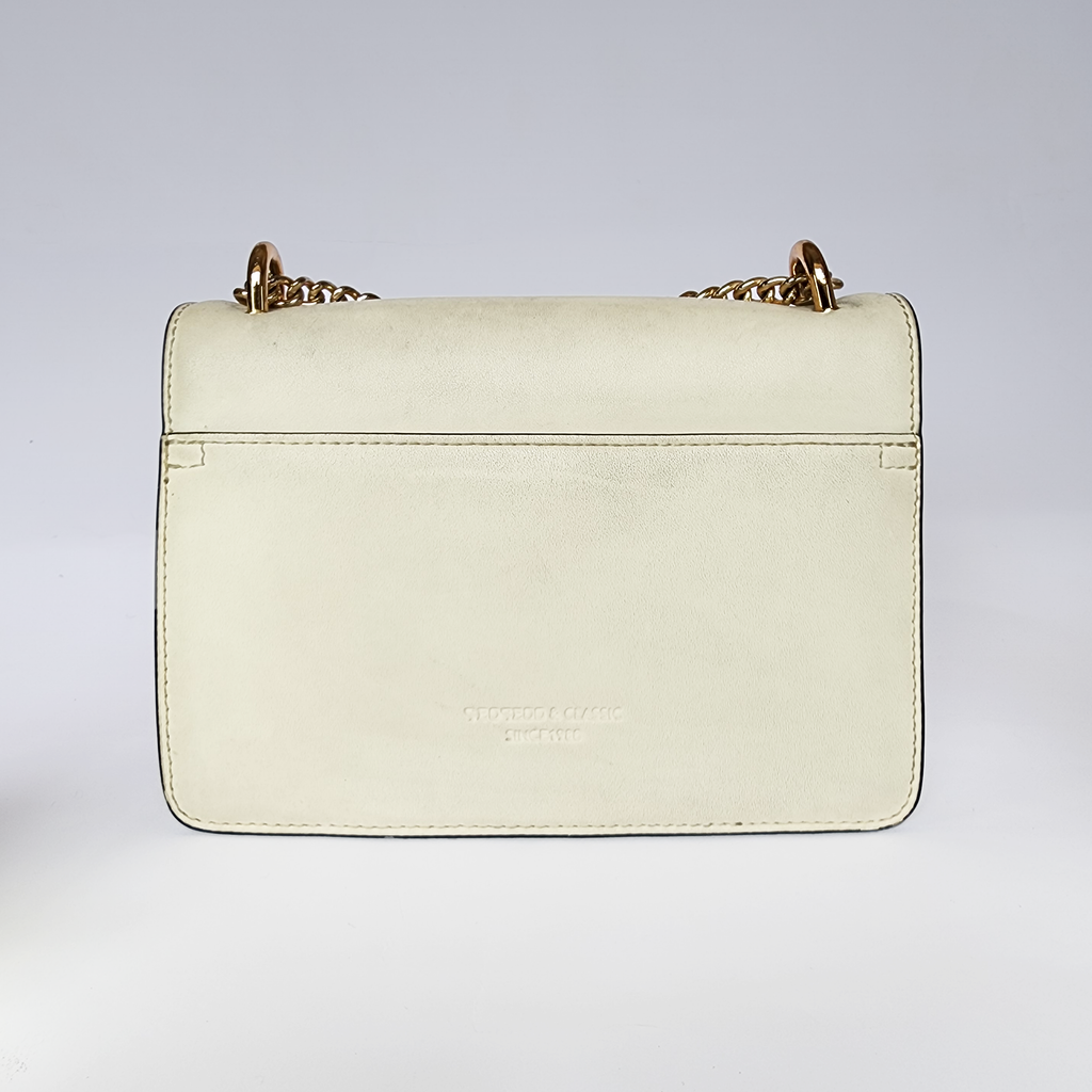 Luxe Quilted Crossbody with Statement Gold Clasp