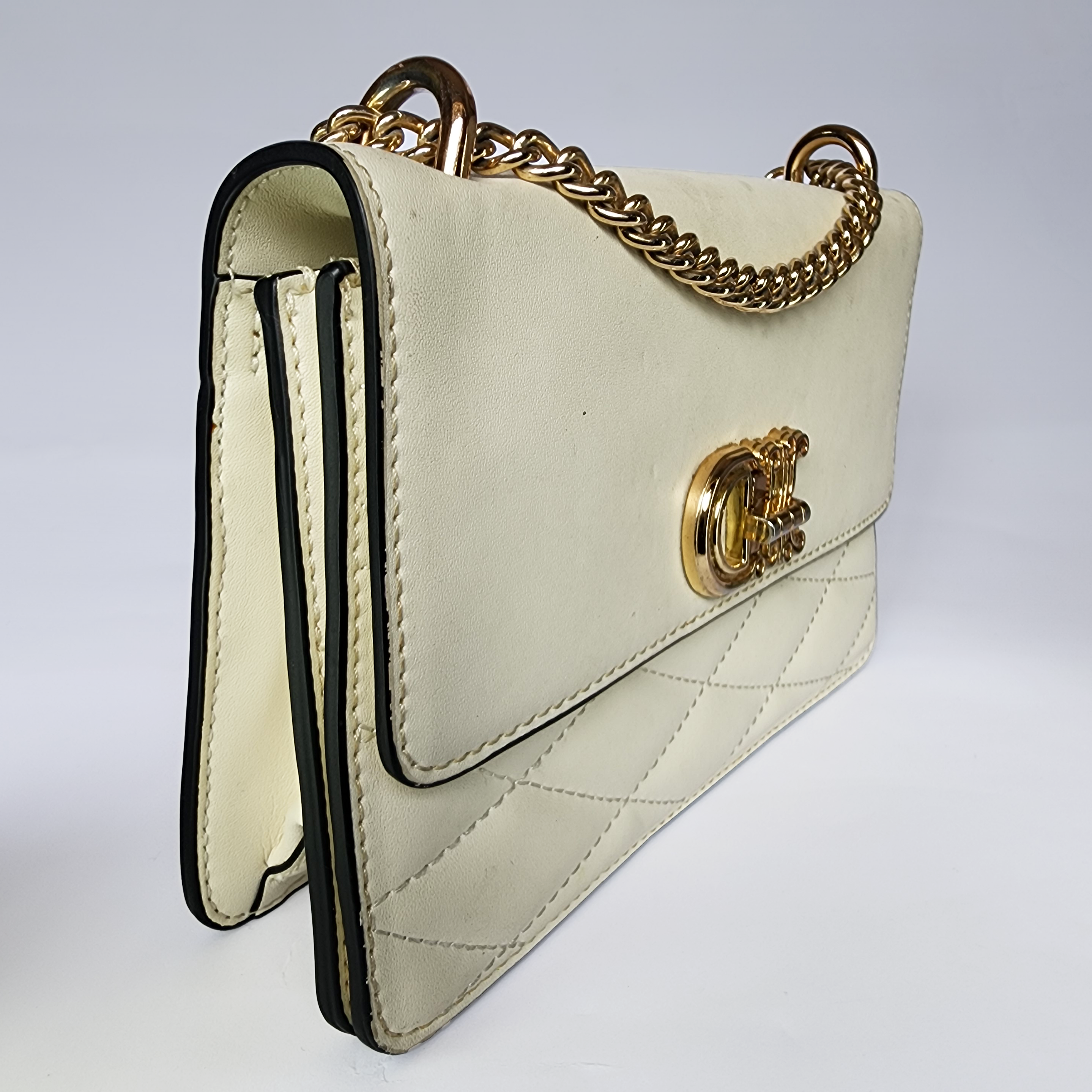 Luxe Quilted Crossbody with Statement Gold Clasp